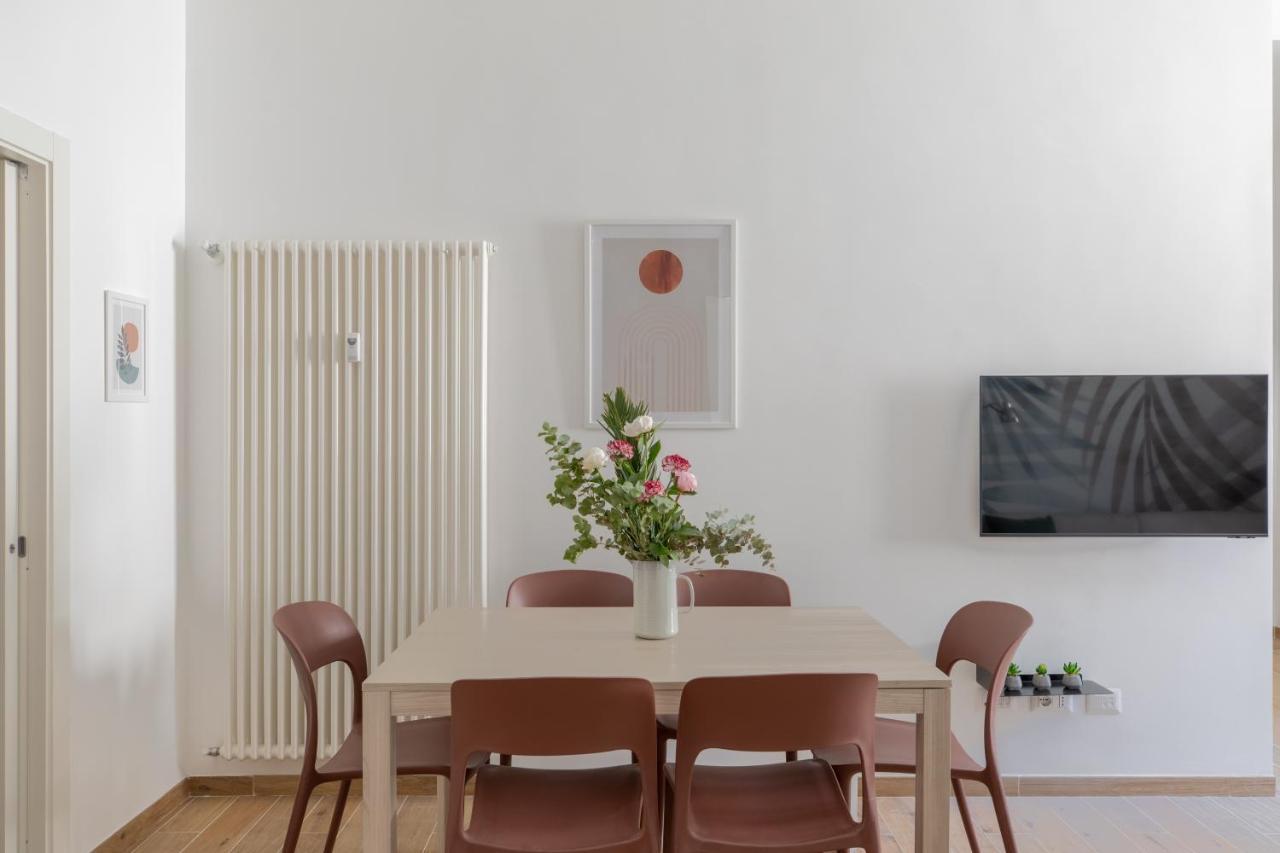 Iflat Colorful And Bright Apartament In Monti Rome Bagian luar foto