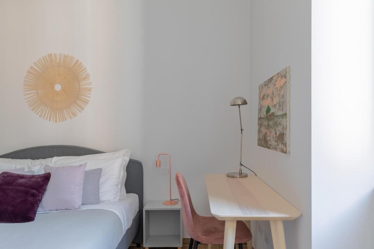 Iflat Colorful And Bright Apartament In Monti Rome Bagian luar foto
